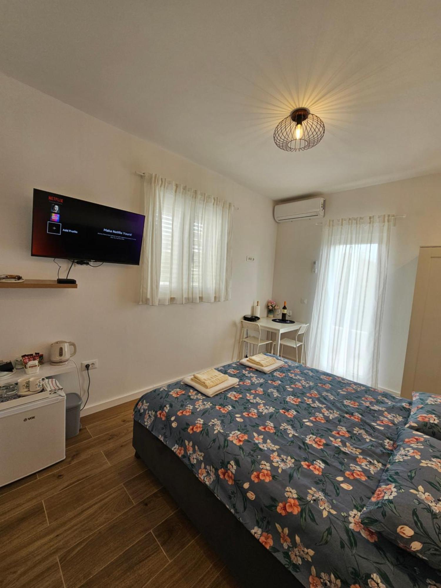 Room Ela Доньї-Сегет Екстер'єр фото